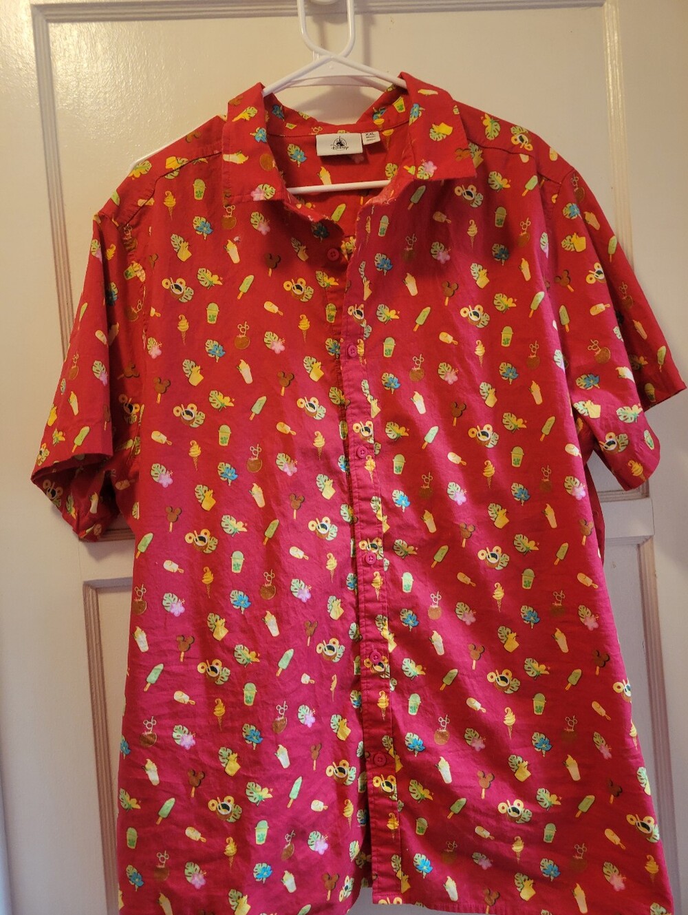 Disney Short Sleeve Shirt, Men's 2X/XXL, Summer Treats Print, Great Condition